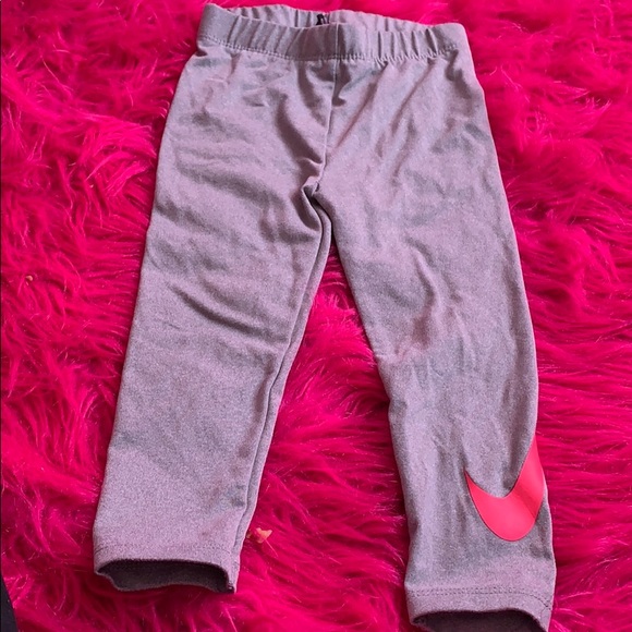 Nike matching toddler set - Picture 2 of 3